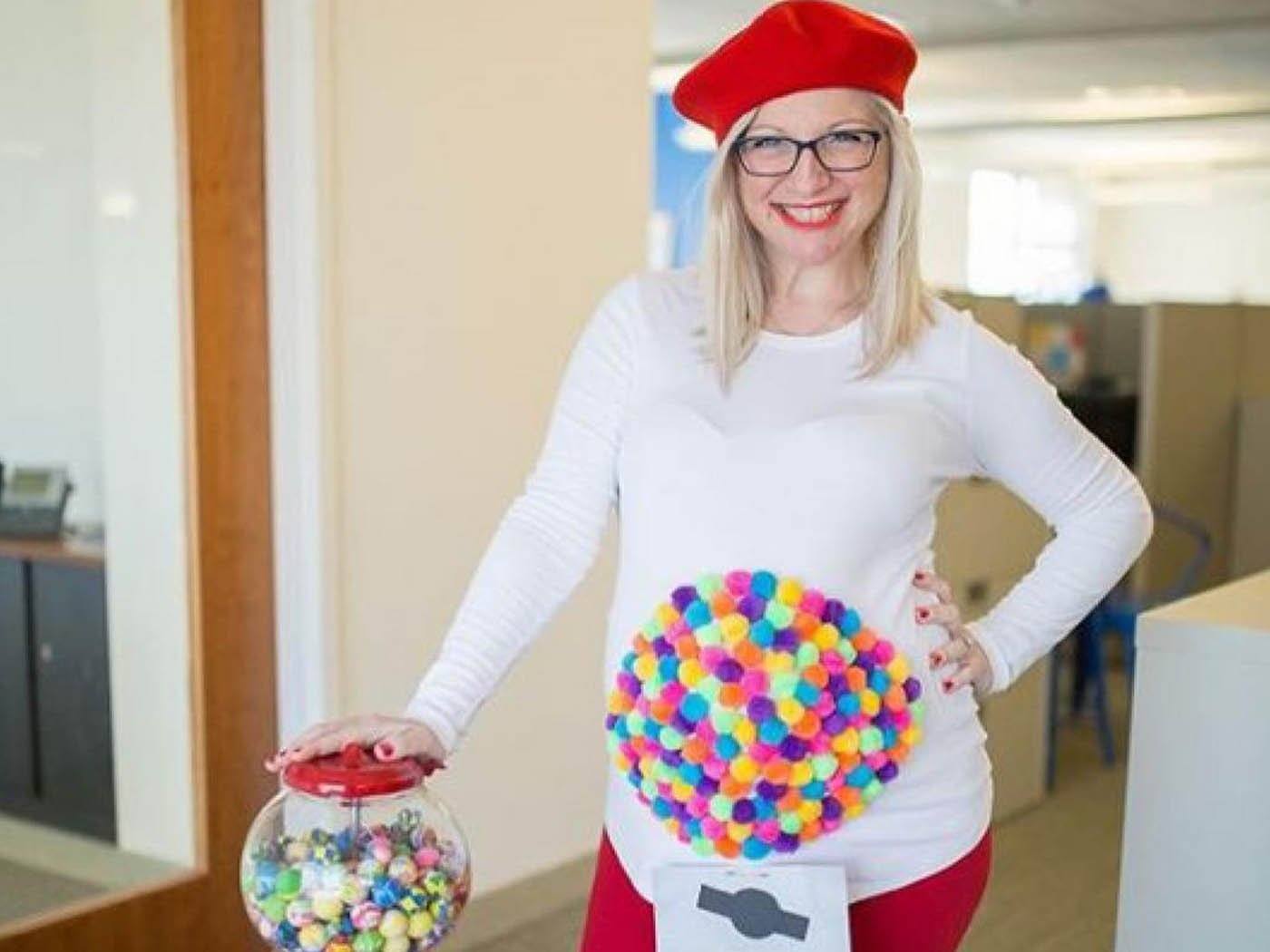 You are currently viewing Pregnant Costume Ideas: Rock Your Bump with Creative Outfits